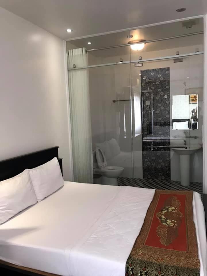 Khach San Le Hang Long Xuyên Екстериор снимка